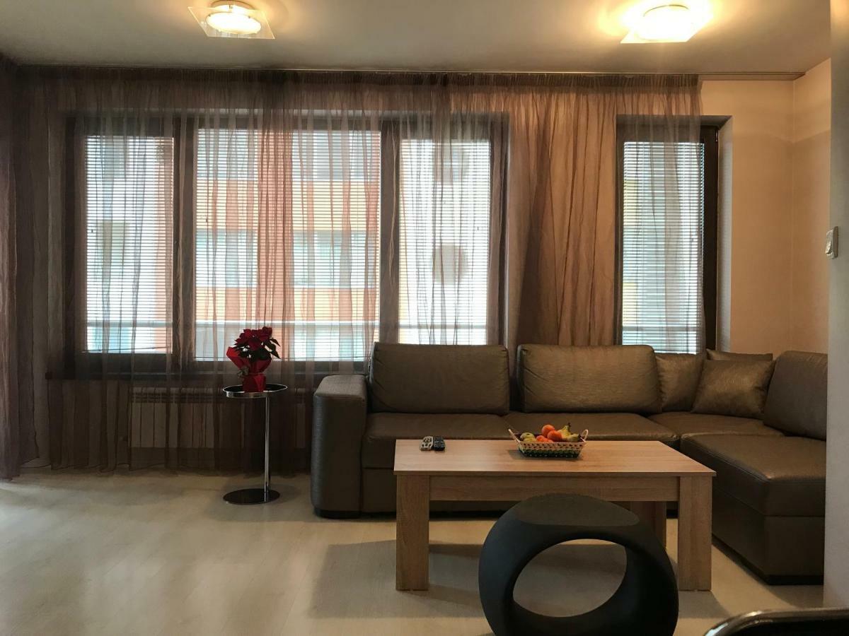 Luxury One Bedroom Suite, Doorman, Limited Access, Lozenec Area Sofia Ngoại thất bức ảnh